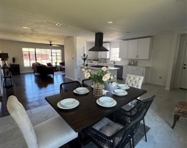 2622 Wynnewood Drive - Photo Thumbnail 9