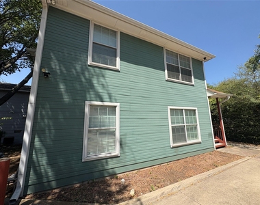 219 Bryan Street - Photo Thumbnail 14