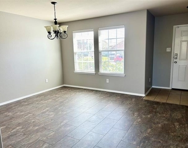 7005 Welshman Drive - Photo Thumbnail 3