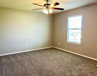 7005 Welshman Drive - Photo Thumbnail 15