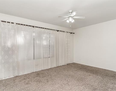 3329 Rosedale Avenue - Photo Thumbnail 12