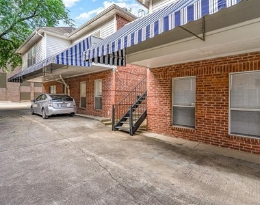 3329 Rosedale Avenue - Photo Thumbnail 1