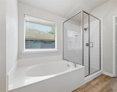 1720 Avonlea Drive - Photo Thumbnail 26