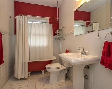 2241 W Rosedale Street S - Photo Thumbnail 11