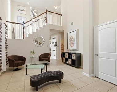 10537 Matador Drive - Photo Thumbnail 14