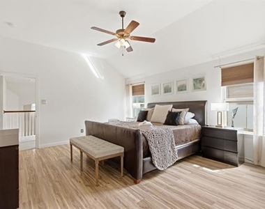 10537 Matador Drive - Photo Thumbnail 36