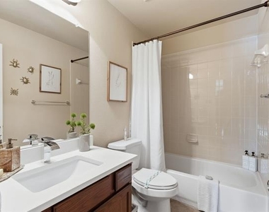 10537 Matador Drive - Photo Thumbnail 33
