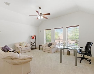 10537 Matador Drive - Photo Thumbnail 31