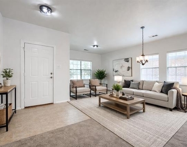 3121 Grant Street - Photo Thumbnail 4