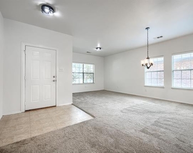 3121 Grant Street - Photo Thumbnail 5