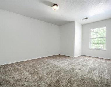 3121 Grant Street - Photo Thumbnail 33