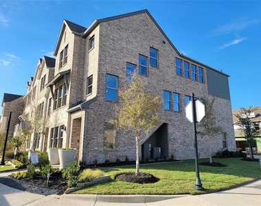 1001 Boyd Lane - Photo Thumbnail 1