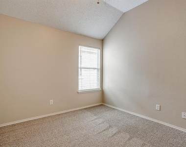 8136 Zion Trail - Photo Thumbnail 26