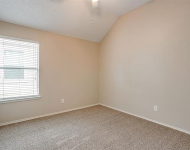 8136 Zion Trail - Photo Thumbnail 22