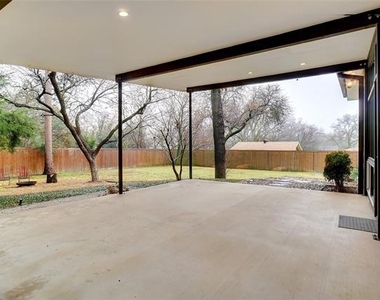 1403 Kendolph Drive - Photo Thumbnail 25