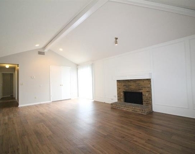 12027 Leisure Way - Photo Thumbnail 9