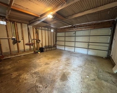 9106 Emberglow Lane - Photo Thumbnail 21