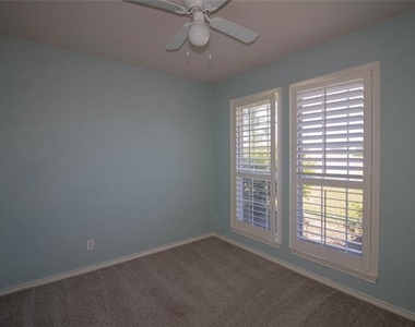 1200 Bloom Street - Photo Thumbnail 22