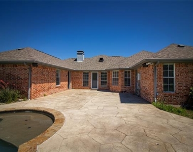 1200 Bloom Street - Photo Thumbnail 32