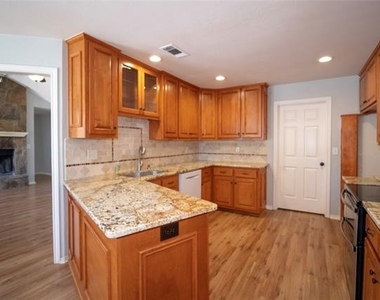 1200 Bloom Street - Photo Thumbnail 11