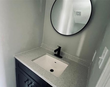 1623b Seley Avenue - Photo Thumbnail 8