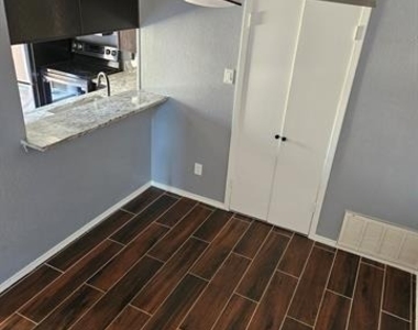 4260 Madera Road - Photo Thumbnail 4