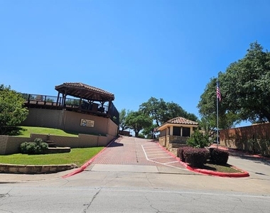 4260 Madera Road - Photo Thumbnail 1