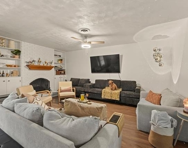 2014 Shawnee Street - Photo Thumbnail 3