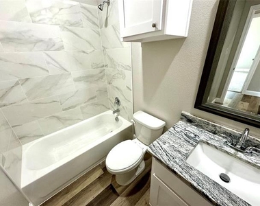 3415 Henderson Street - Photo Thumbnail 10