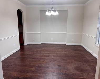 6165 Larkspur Lane - Photo Thumbnail 2
