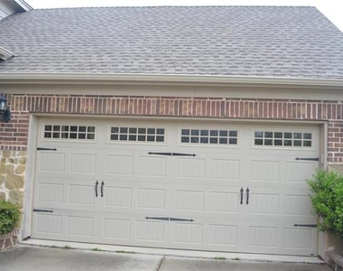 6165 Larkspur Lane - Photo Thumbnail 14