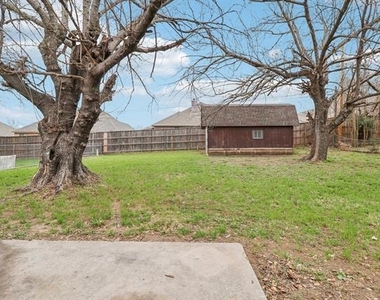 413 Glenhaven Drive - Photo Thumbnail 36
