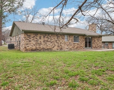 413 Glenhaven Drive - Photo Thumbnail 18