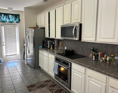 3941 Creek Crossing Drive - Photo Thumbnail 12