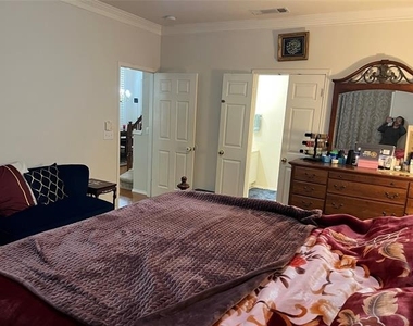 3941 Creek Crossing Drive - Photo Thumbnail 4