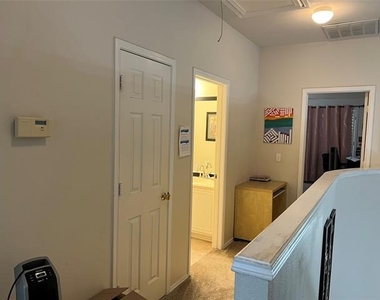 3941 Creek Crossing Drive - Photo Thumbnail 27