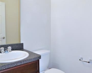 5404 Dolores Place - Photo Thumbnail 10