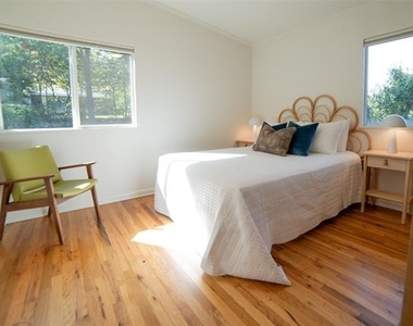 3259 Binyon Street - Photo Thumbnail 17