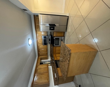 6534 Sw 41st Street - Photo Thumbnail 12