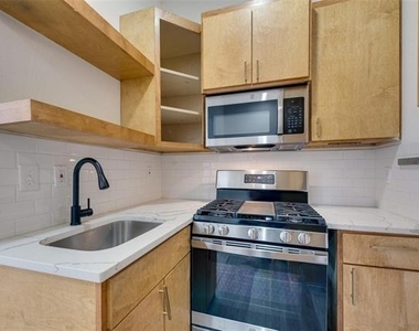 506 N Lancaster Avenue - Photo Thumbnail 25