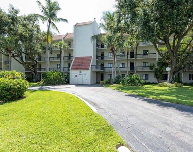 3050 Presidential Way - Photo Thumbnail 20