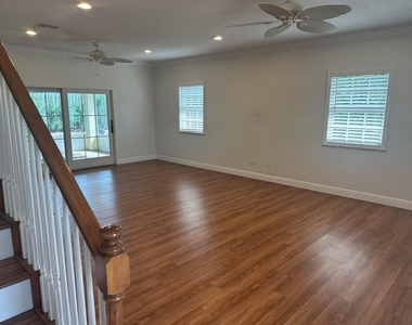 9322 Se Athena Street - Photo Thumbnail 7