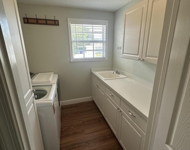 9322 Se Athena Street - Photo Thumbnail 17
