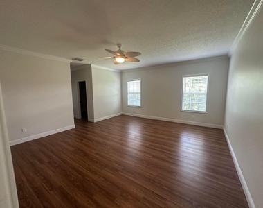 9322 Se Athena Street - Photo Thumbnail 14
