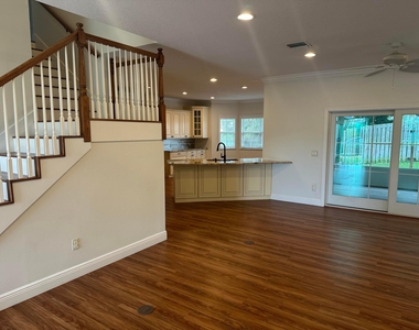 9322 Se Athena Street - Photo Thumbnail 8