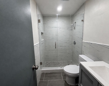 13165 Chadwick Court - Photo Thumbnail 9