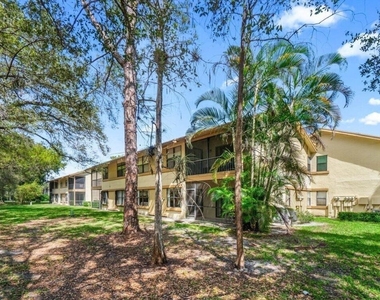 13165 Chadwick Court - Photo Thumbnail 23