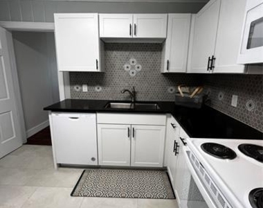 411 Marietta Street - Photo Thumbnail 22