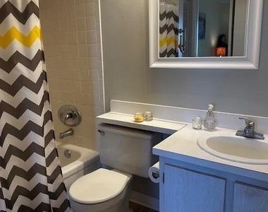 441 Pine Glen Lane - Photo Thumbnail 9