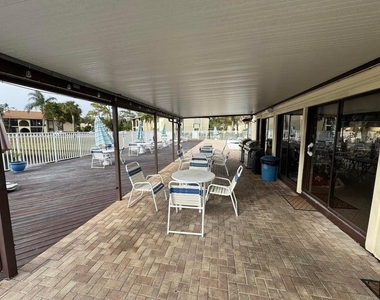 441 Pine Glen Lane - Photo Thumbnail 21